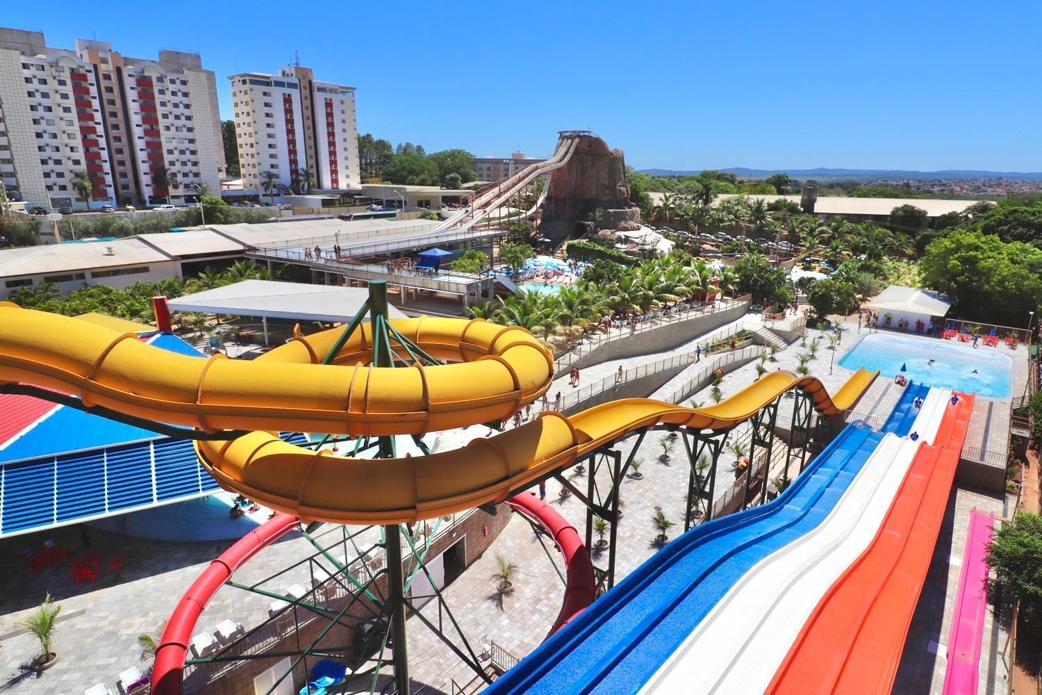 Spazzio Diroma - Com Acesso Acqua Park カルダス・ノバス エクステリア 写真